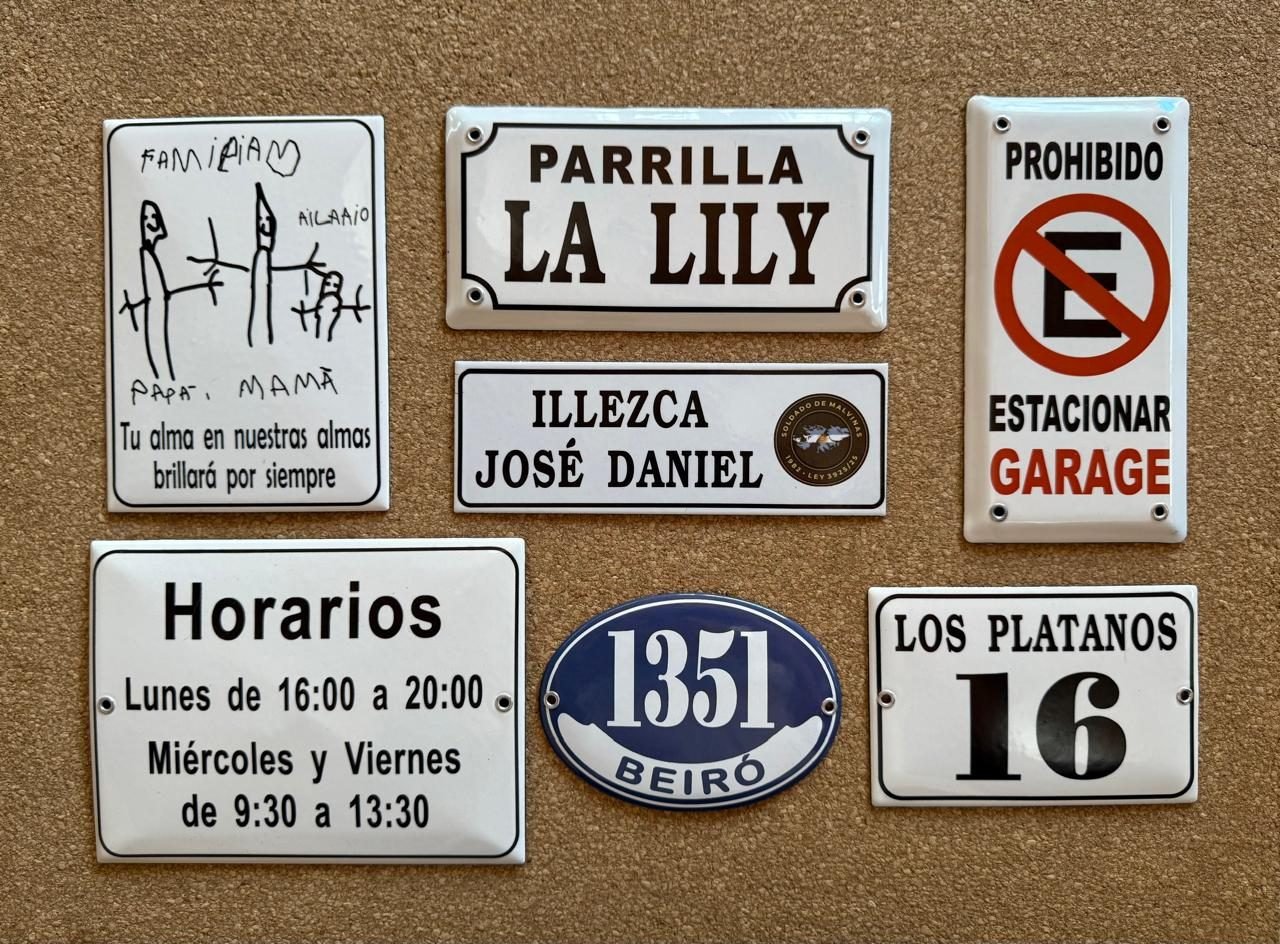 Placa enlozada Parmui, placas parmui