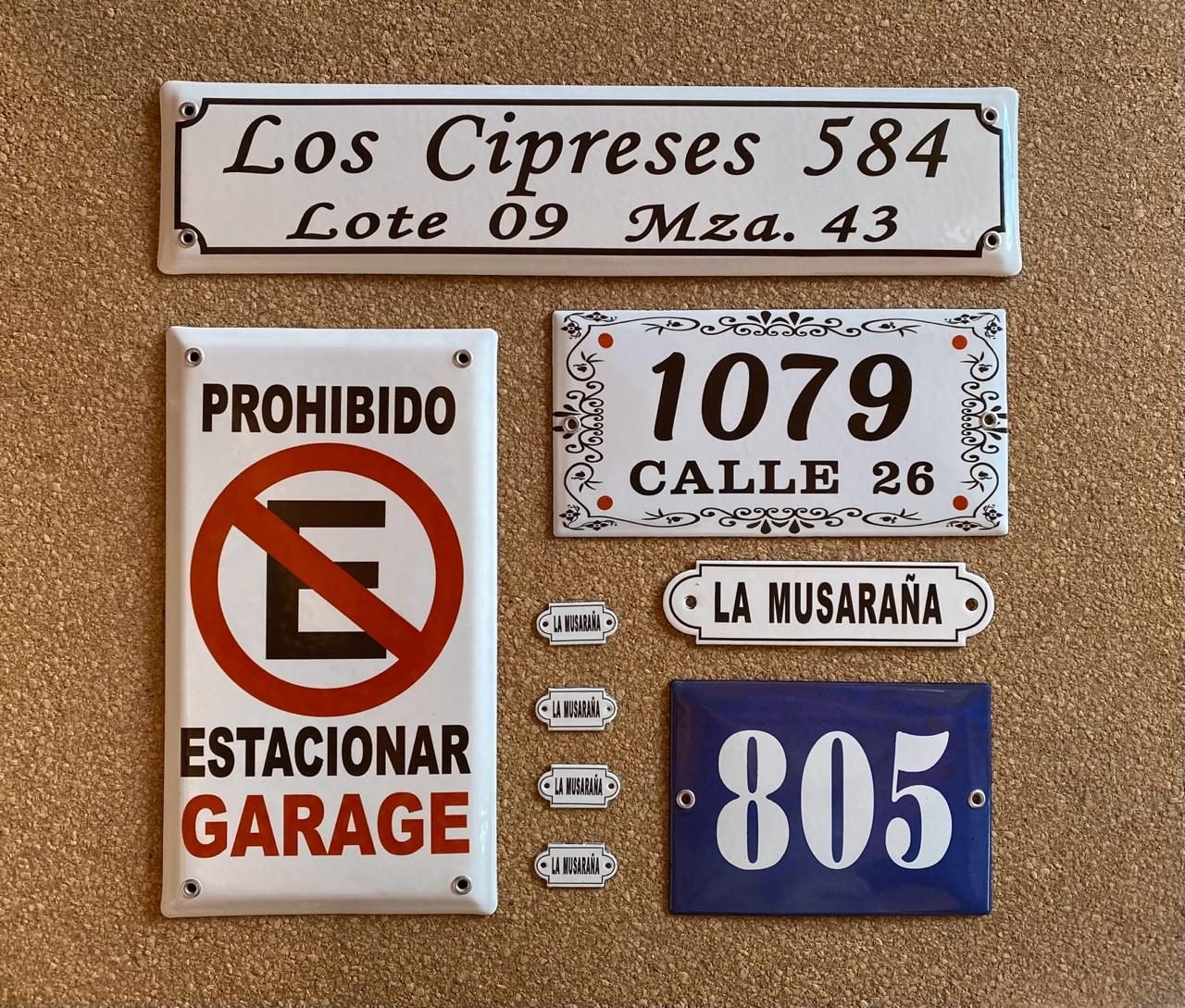 Placa enlozada Parmui, placas parmui
