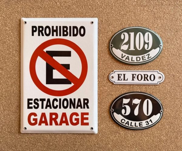 Negras — Placas Parmui Placa enlozada Parmui, negras