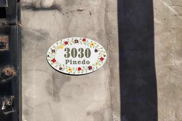 Ovaladas Nuestros clientes — Placas Parmui Placa enlozada Parmui, ovaladas nuestros clientes