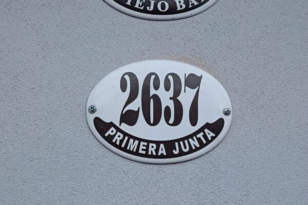 Ovaladas Nuestros clientes — Placas Parmui Placa enlozada Parmui, ovaladas nuestros clientes