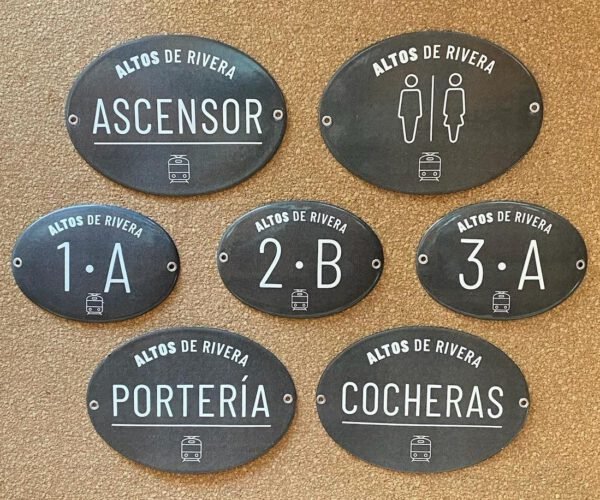 Otras — Placas Parmui Placa enlozada Parmui, otras
