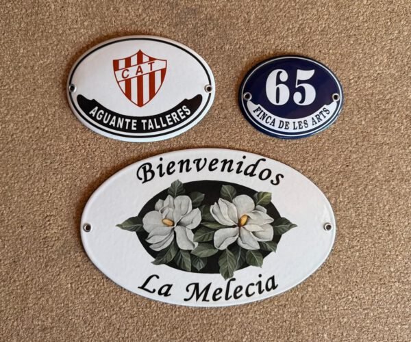 Otras — Placas Parmui Placa enlozada Parmui, otras