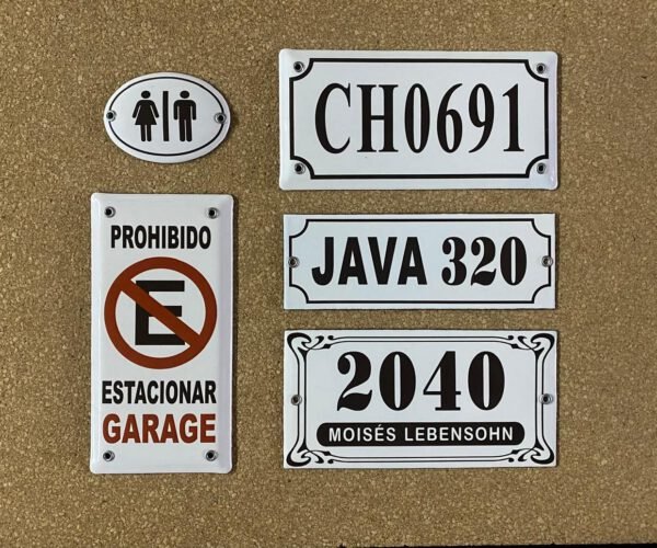 Otras — Placas Parmui Placa enlozada Parmui, otras