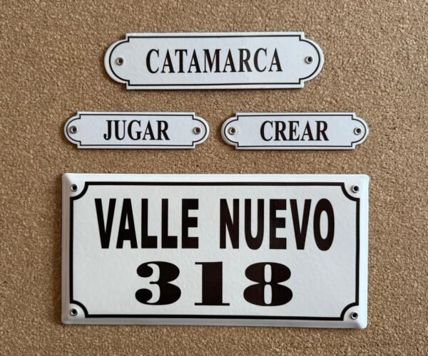 Números de calle 10x25 - 15x30 — Placas Parmui Placa enlozada Parmui, números de calle 10x25 - 15x30