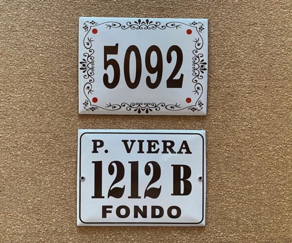 Números de calle 13x18 - 15x20 — Placas Parmui Placa enlozada Parmui, números de calle 13x18 - 15x20