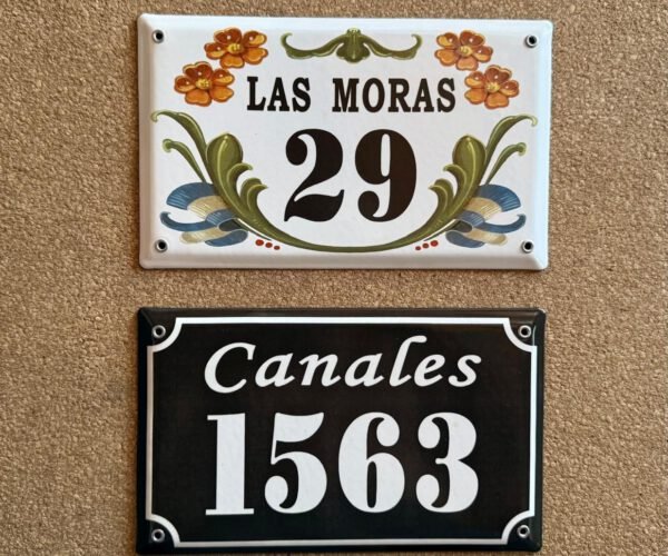 Números de calle 15x25 — Placas Parmui Placa enlozada Parmui, números de calle 15x25