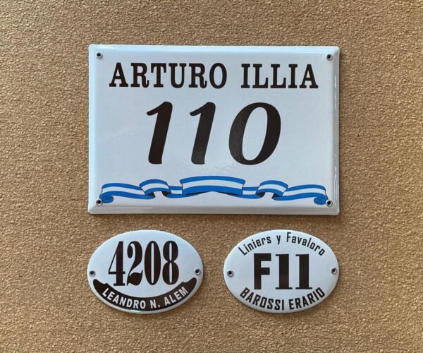 Números de calle 20x25 - 20x30 — Placas Parmui Placa enlozada Parmui, números de calle 20x25 - 20x30