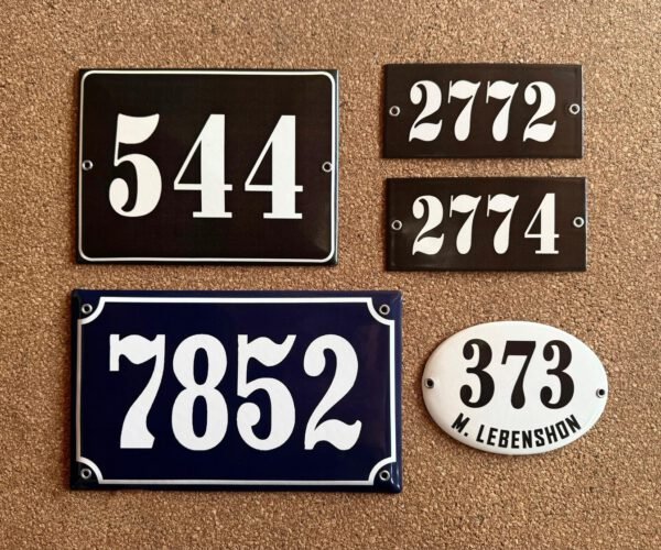 Números de calle 7x15 - 7x20 — Placas Parmui Placa enlozada Parmui, números de calle 7x15 - 7x20