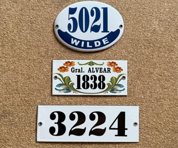 Números de calle 7x15 - 7x20 — Placas Parmui Placa enlozada Parmui, números de calle 7x15 - 7x20