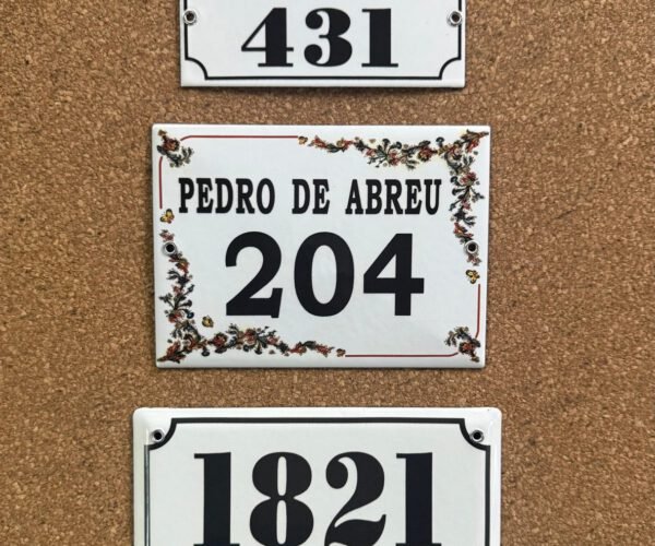 Números de calle 7x15 - 7x20 — Placas Parmui Placa enlozada Parmui, números de calle 7x15 - 7x20