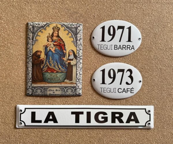 13x18 y 15x20 cm — Placas Parmui Placa enlozada Parmui, 13x18 y 15x20 cm