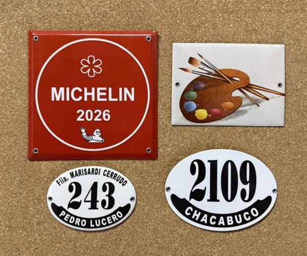 13x18 y 15x20 cm — Placas Parmui Placa enlozada Parmui, 13x18 y 15x20 cm