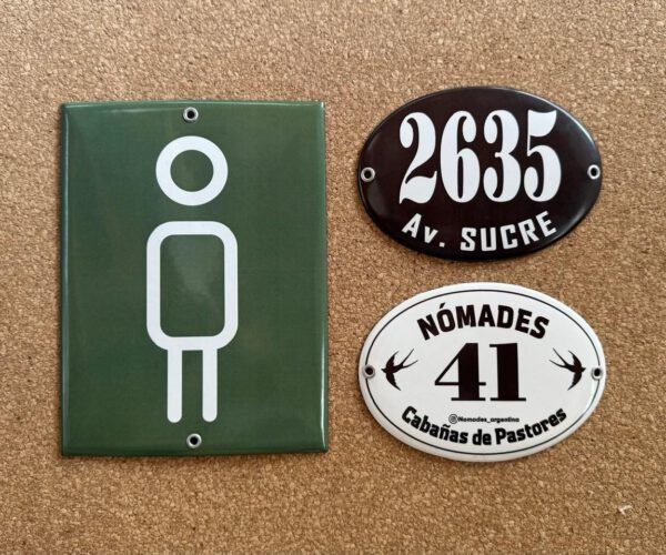 13x18 y 15x20 cm — Placas Parmui Placa enlozada Parmui, 13x18 y 15x20 cm
