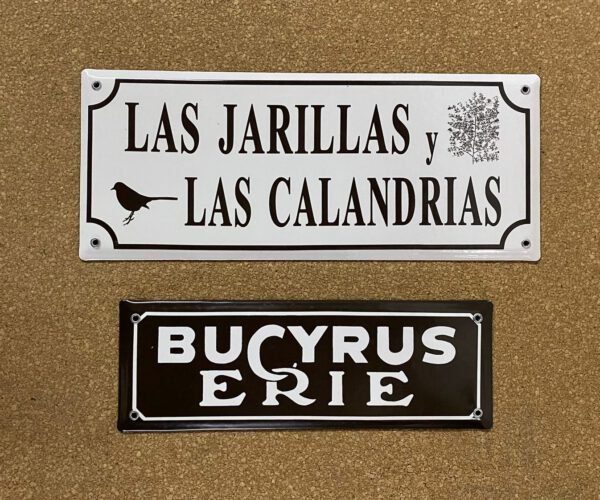 13x38, 15x38 y 15x50 cm — Placas Parmui Placa enlozada Parmui, 13x38, 15x38 y 15x50 cm