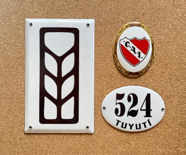 15x25 cm — Placas Parmui Placa enlozada Parmui, 15x25 cm