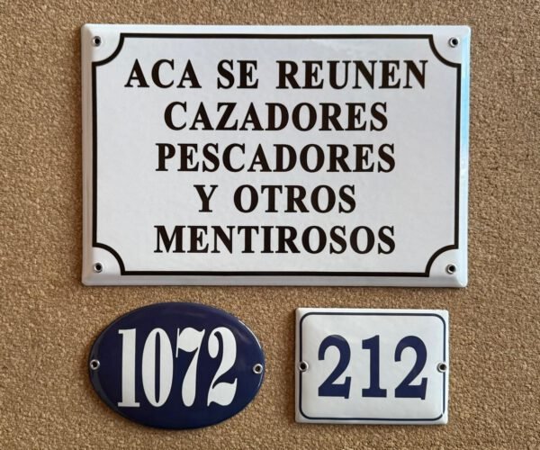 20x25 y 20x30 cm — Placas Parmui Placa enlozada Parmui, 20x25 y 20x30 cm