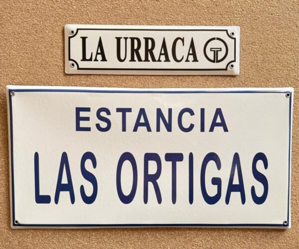 25x38 y 25x50 cm — Placas Parmui Placa enlozada Parmui, 25x38 y 25x50 cm