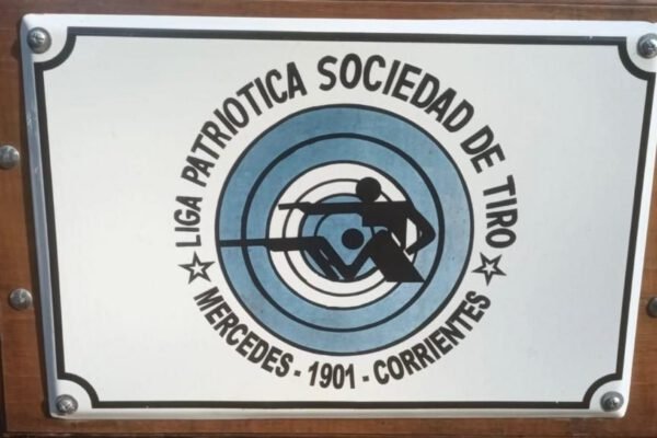 Rectangulares Otras Nuestros clientes — Placas Parmui Placa enlozada Parmui, rectangulares otras nuestros clientes