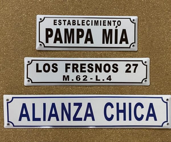 2 Líneas — Placas Parmui Placa enlozada Parmui, 2 líneas