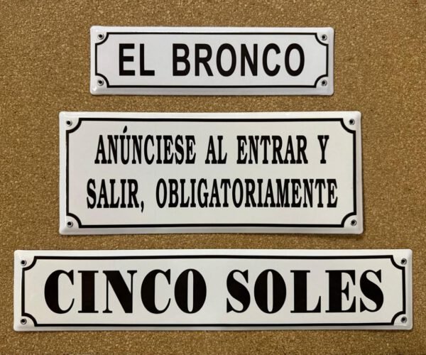 2 Líneas — Placas Parmui Placa enlozada Parmui, 2 líneas