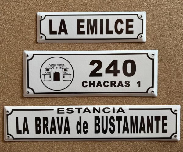 2 Líneas — Placas Parmui Placa enlozada Parmui, 2 líneas