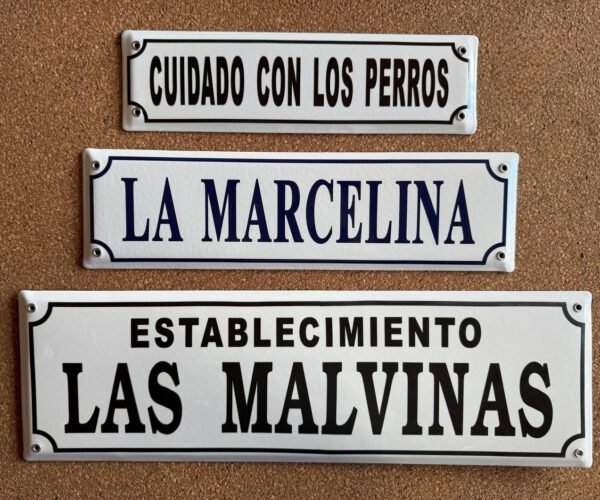 2 Líneas — Placas Parmui Placa enlozada Parmui, 2 líneas