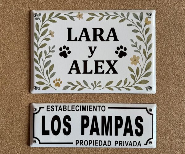 3 Líneas — Placas Parmui Placa enlozada Parmui, 3 líneas