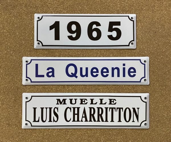 Con Dirección — Placas Parmui Placa enlozada Parmui, con dirección