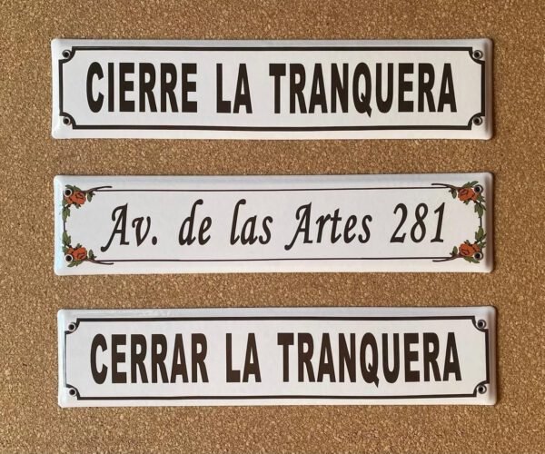 Con Dirección — Placas Parmui Placa enlozada Parmui, con dirección