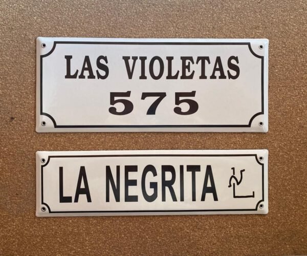 Con Dirección — Placas Parmui Placa enlozada Parmui, con dirección