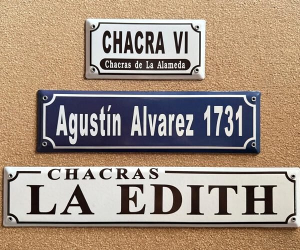 Con Dirección — Placas Parmui Placa enlozada Parmui, con dirección