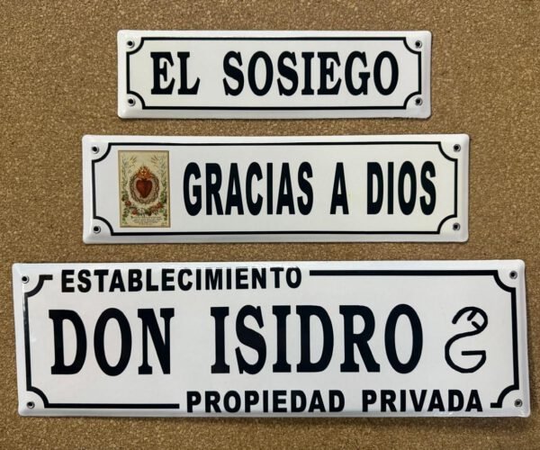 Con Imágenes — Placas Parmui Placa enlozada Parmui, con imágenes