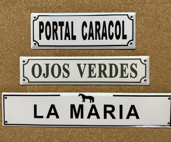 Con Logo — Placas Parmui Placa enlozada Parmui, con logo