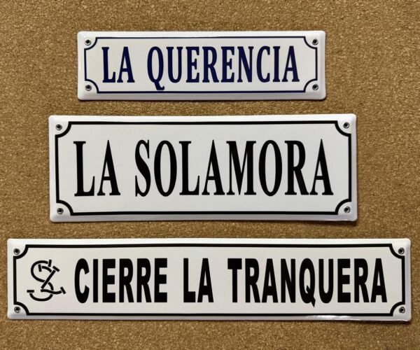 Con Logo — Placas Parmui Placa enlozada Parmui, con logo