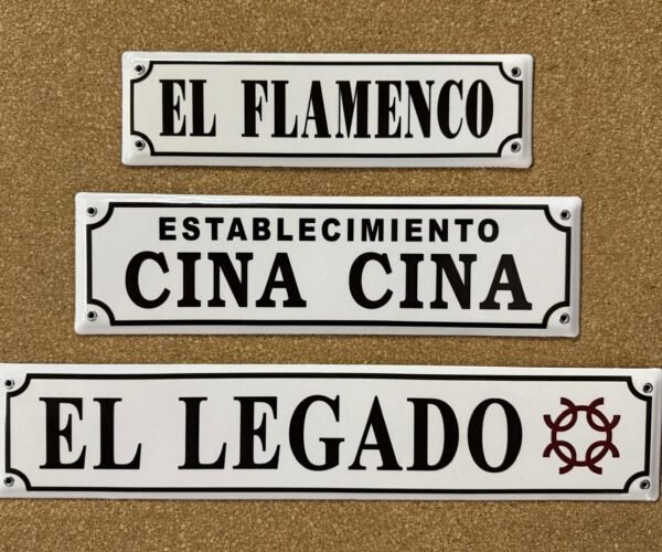 Con Logo — Placas Parmui Placa enlozada Parmui, con logo