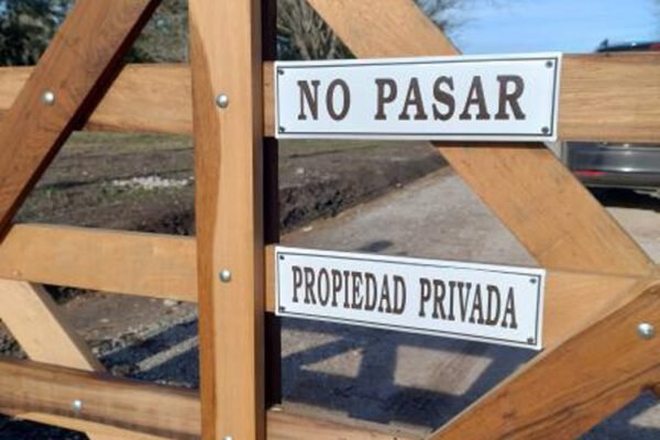 Tranqueras Nuestros clientes — Placas Parmui Placa enlozada Parmui, tranqueras nuestros clientes