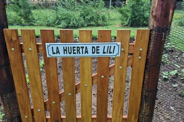 Tranqueras Nuestros clientes — Placas Parmui Placa enlozada Parmui, tranqueras nuestros clientes