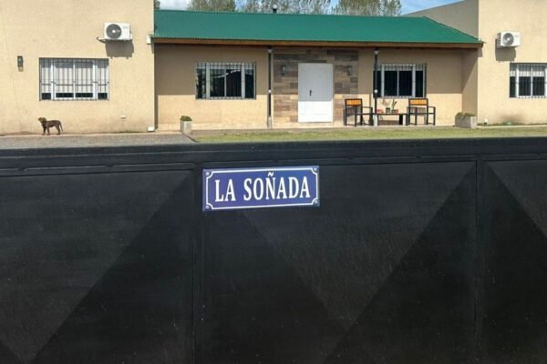 Tranqueras Nuestros clientes — Placas Parmui Placa enlozada Parmui, tranqueras nuestros clientes