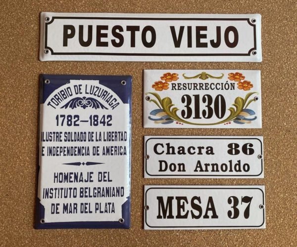 Conmemorativas — Placas Parmui Placa enlozada Parmui, conmemorativas
