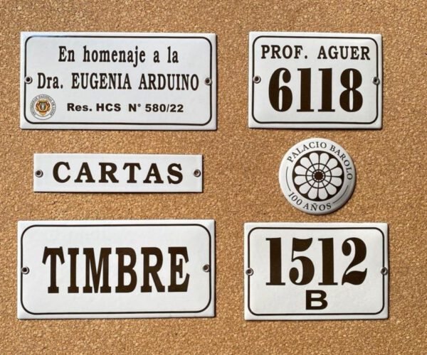 Conmemorativas — Placas Parmui Placa enlozada Parmui, conmemorativas