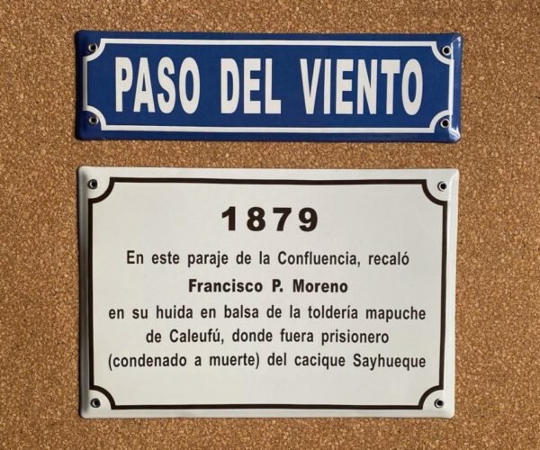 Conmemorativas — Placas Parmui Placa enlozada Parmui, conmemorativas