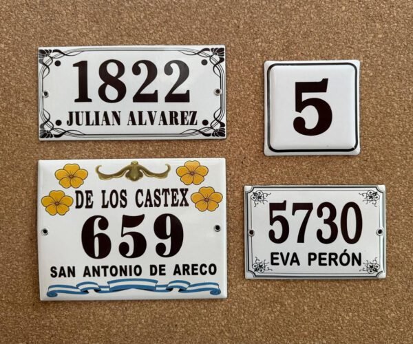 Cuadradas — Placas Parmui Placa enlozada Parmui, cuadradas