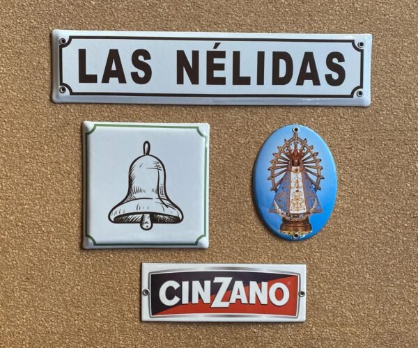 Cuadradas — Placas Parmui Placa enlozada Parmui, cuadradas
