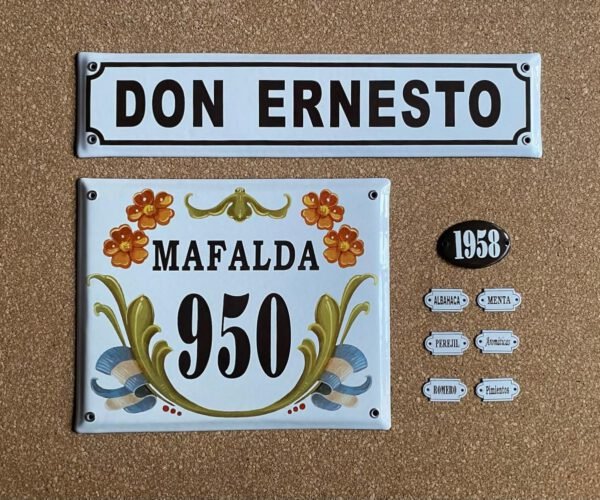 Medidas pequeñas — Placas Parmui Placa enlozada Parmui, medidas pequeñas