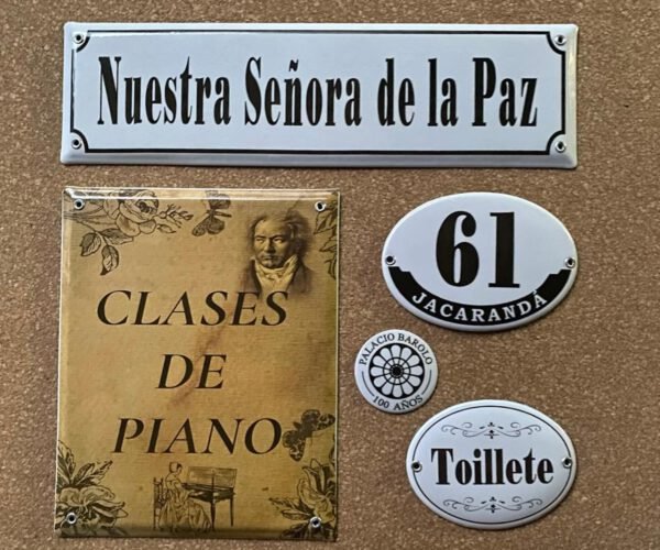 Profesionales — Placas Parmui Placa enlozada Parmui, profesionales
