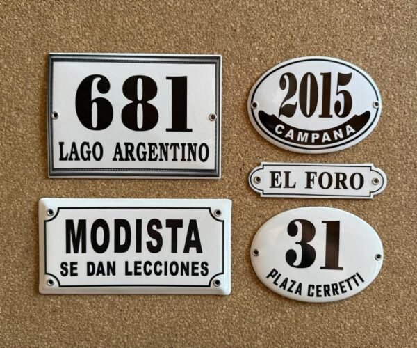 Profesionales — Placas Parmui Placa enlozada Parmui, profesionales