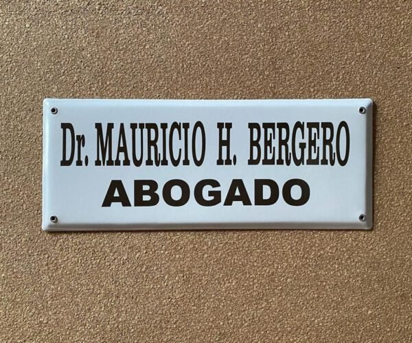 Profesionales — Placas Parmui Placa enlozada Parmui, profesionales