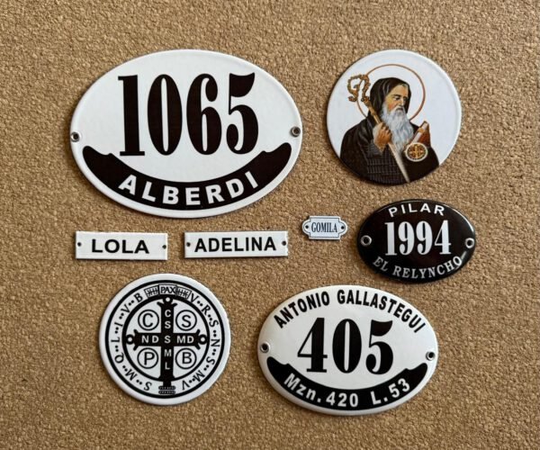 Redondas — Placas Parmui Placa enlozada Parmui, redondas