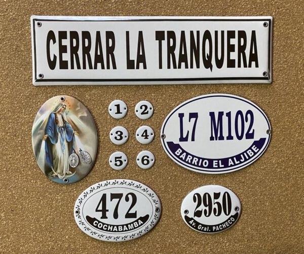 Religiosas — Placas Parmui Placa enlozada Parmui, religiosas